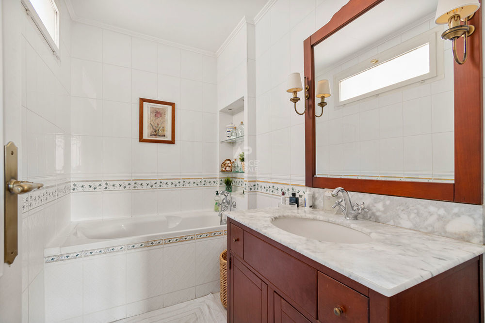 � vendre  Maison Saint-Germain-en-Laye (78100)