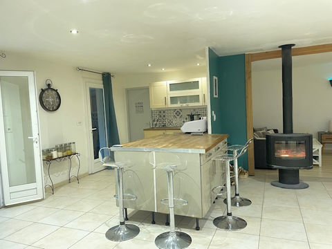   MARIGNY LES USAGES Maison - 5 pi�ce(s) - 135 m�