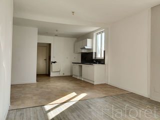  Appartement � louer 3 pi�ces 56 m�