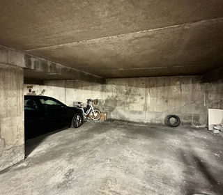  Parking / Garage � louer 1 pi�ce 