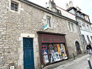  Immeuble � vendre 4 pi�ces 200 m�