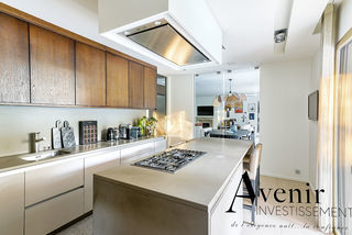  Maison � vendre 10 pi�ces 363 m�