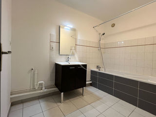  Appartement � louer 3 pi�ces 74 m�