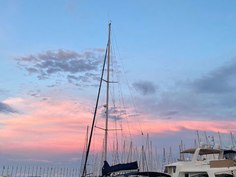 Sur le Port restaurant Fonds de commerce 390000 83400 Hyeres