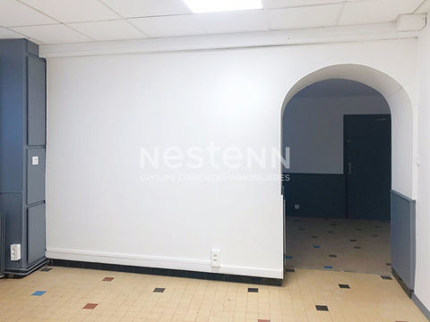 Local commercial de 75 m2 dans centre de Saint Just Malmont 800 43240 Saint just malmont