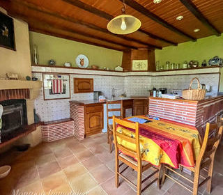  Maison � vendre 10 pi�ces 324 m�