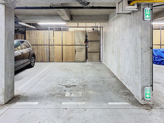  Parking / Garage � vendre 12 m�