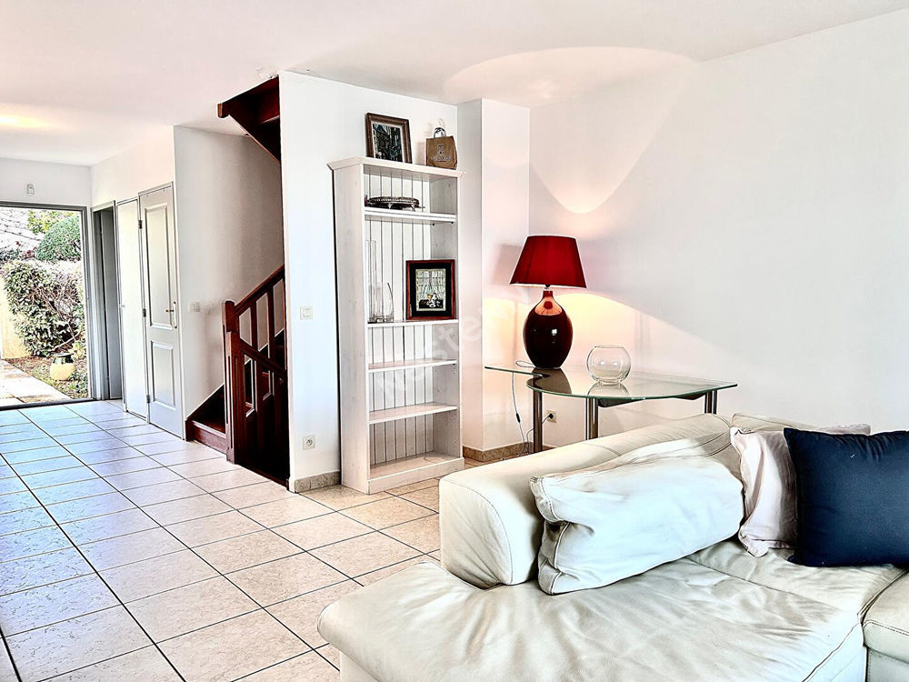� vendre  Appartement Marseille 8