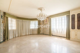  Maison � vendre 11 pi�ces 240 m�