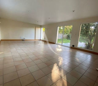  Maison � louer 5 pi�ces 180 m� Perigny