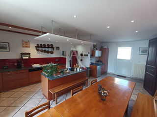  Appartement � vendre 6 pi�ces 242 m�