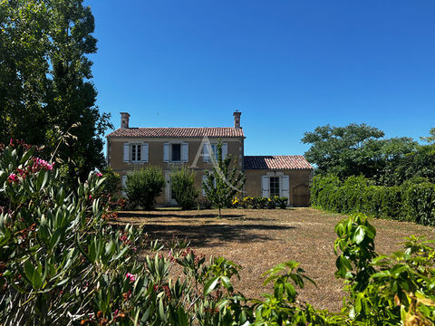   Maison - 6 pi�ce(s) Maison - 6 pi�ce(s) - 156 m�