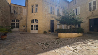  Immeuble � vendre 1100 m�