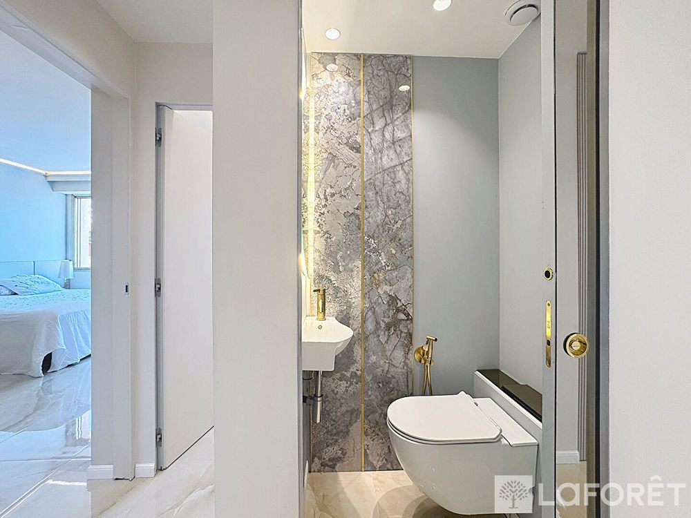 � vendre  Appartement Roquebrune-Cap-Martin (06190)