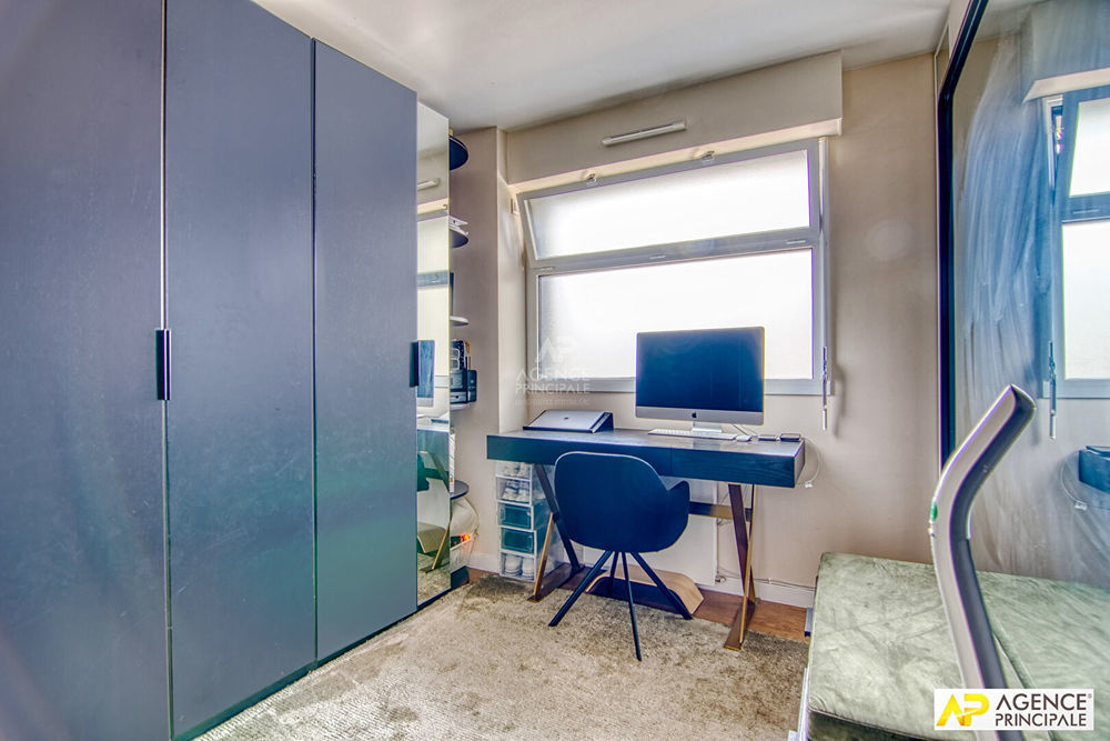 � vendre  Appartement Versailles (78000)