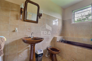  Maison � vendre 9 pi�ces 214 m�