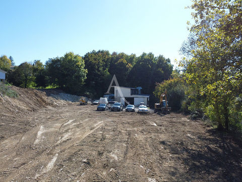 Local commercial Saintes 275 m2 157000 17100 Saintes