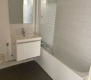  Appartement � louer 4 pi�ces 104 m�