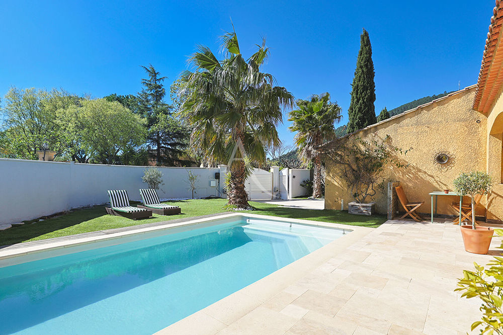 � vendre  Maison Solli�s-Pont (83210)