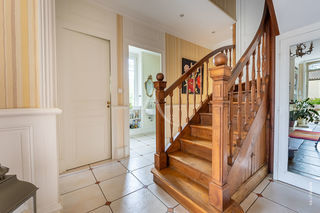  Villa � vendre 8 pi�ces 200 m�