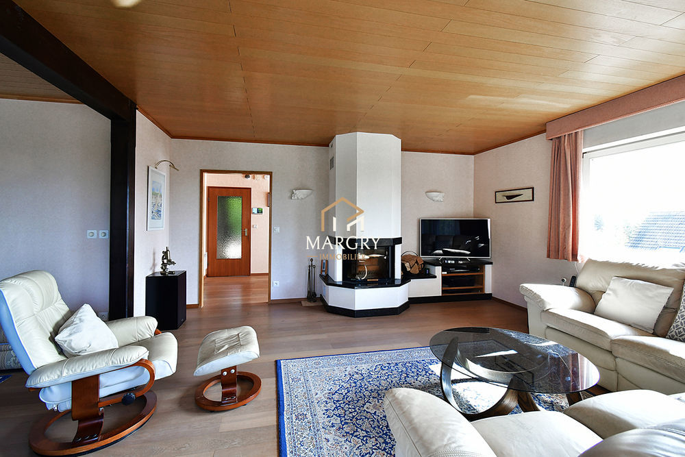 � vendre  Maison Sauverny (01220)