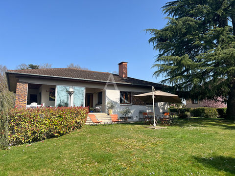   BUELLAS, belle maison familiale avec v�randa et d�pendances sur parc arbor� Maison - 5 pi�ce(s) - 152 m�