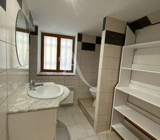  Maison � louer 5 pi�ces 92 m�