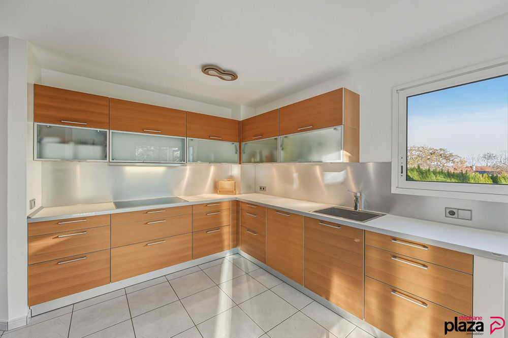 � vendre  Maison �chenevex (01170)