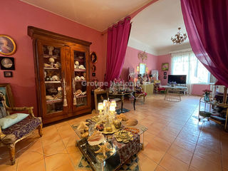  Maison � vendre 9 pi�ces 350 m�