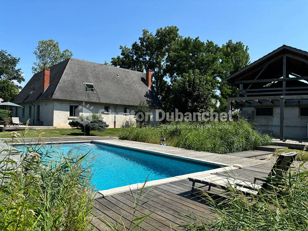 � vendre  Villa Veauchette (42340)