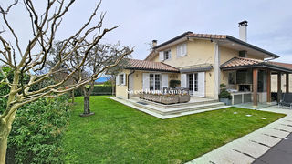  Maison � vendre 7 pi�ces 200 m�