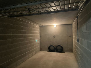  Parking / Garage � louer 