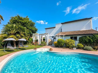  Maison � vendre 8 pi�ces 199 m�