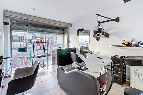 EXCLUSIVITE A VENDRE DRAGUIGNAN - MURS COMMERCIAUX 16 m&sup2; 45000 83300 Draguignan