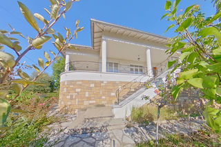  Maison � vendre 7 pi�ces 150 m�