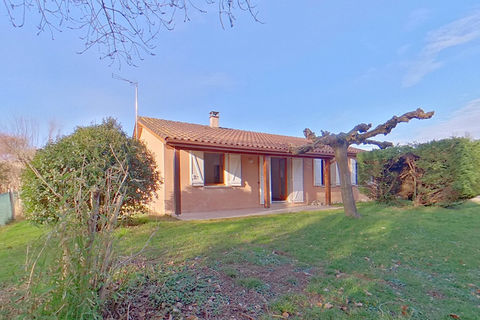   Maison Saint Etienne De Tulmont  Quartier r�sidentiel calme Maison - 4 pi�ce(s) - 85 m�