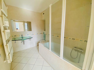  Maison � vendre 9 pi�ces 210 m�