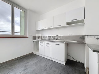  Appartement � louer 3 pi�ces 96 m�