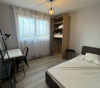  Appartement � louer 7 pi�ces 110 m�