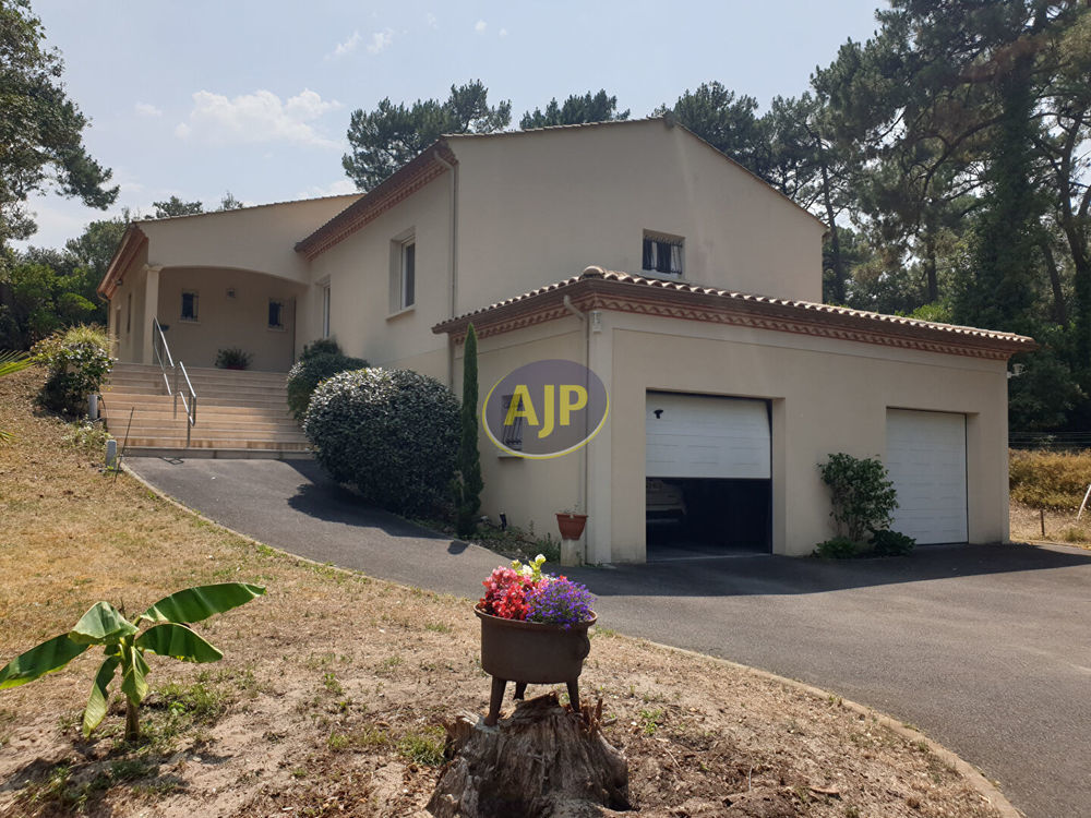 � vendre  Maison Soulac-sur-Mer (33780)