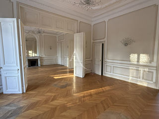  Villa � vendre 15 + pi�ces 550 m�