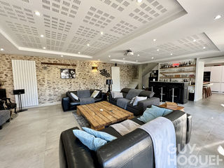  Maison � louer 7 pi�ces 262 m�