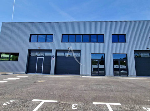 Local d'activit&eacute; Mesigny 160 m2 358800 74330 Mesigny