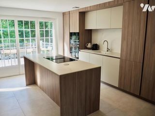  Maison � vendre 8 pi�ces 215 m�