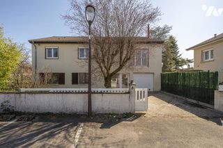  Maison � vendre 7 pi�ces 180 m�