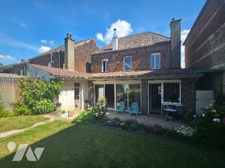  Maison � vendre 8 pi�ces 150 m�