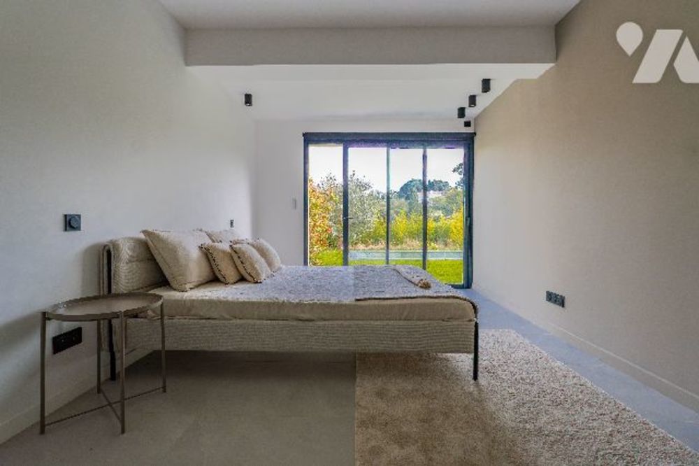 � vendre  Maison Vallauris (06220)