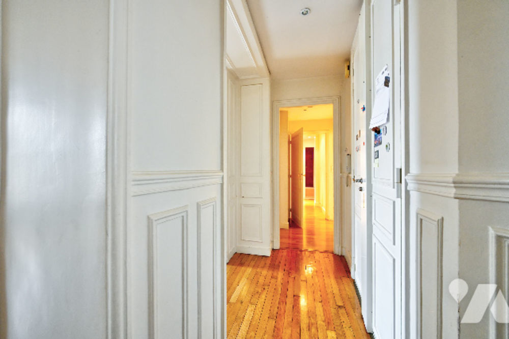 � vendre  Appartement Versailles (78000)