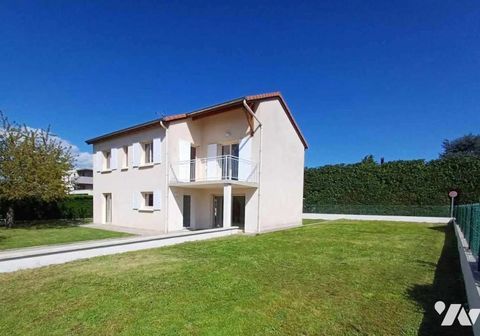   Villa de 154 m�sur deux niveaux enti�rement r�nov�e en centre-ville Maison - 5 pi�ce(s) - 154 m�