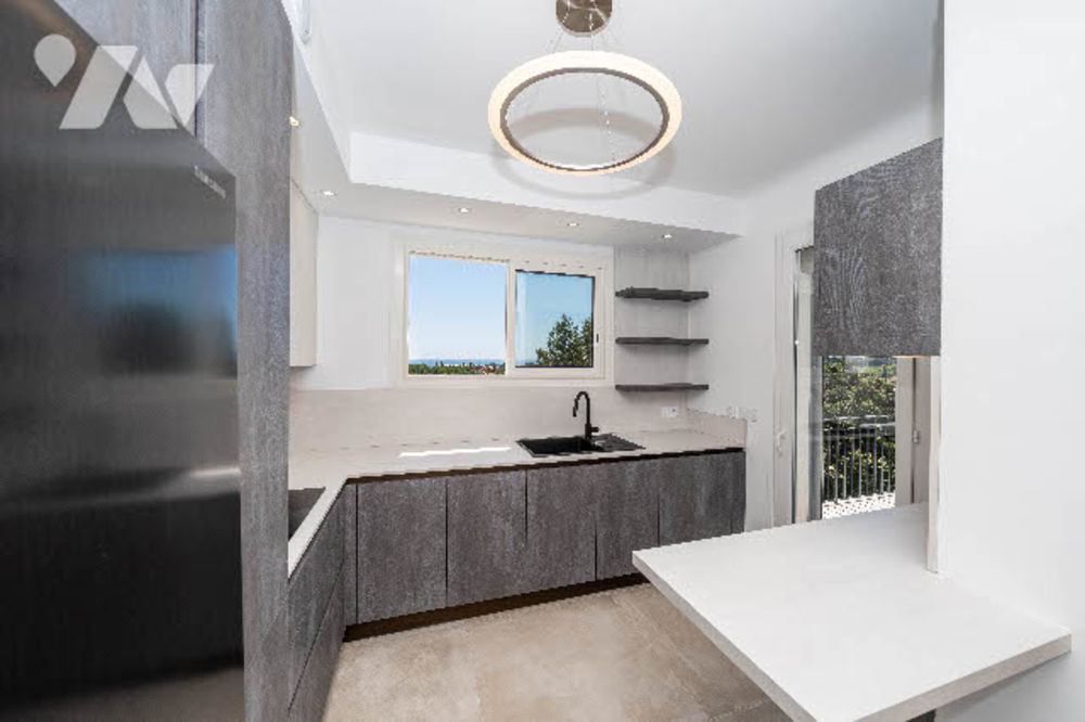 � vendre  Maison Antibes (06600)